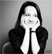 Natalka Vorozhbyt
